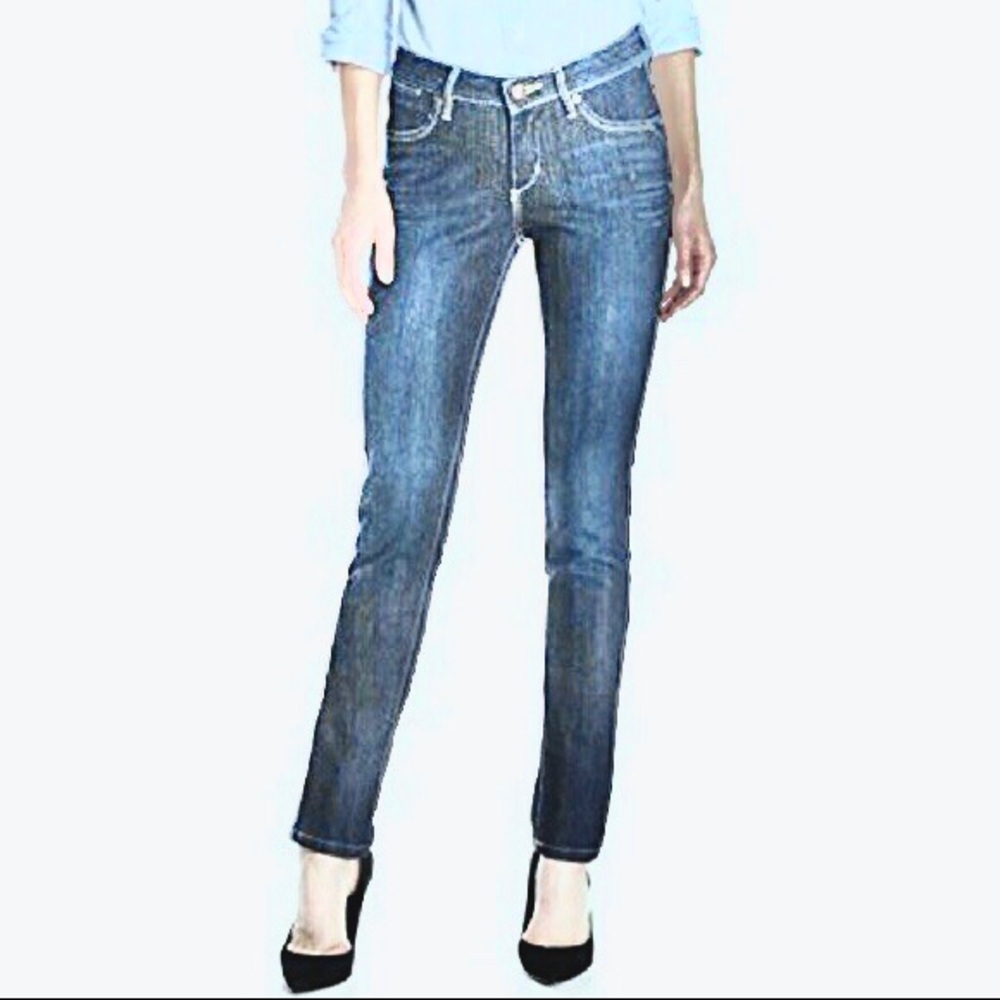 Jag jeans •size 4 •low rise •slim leg